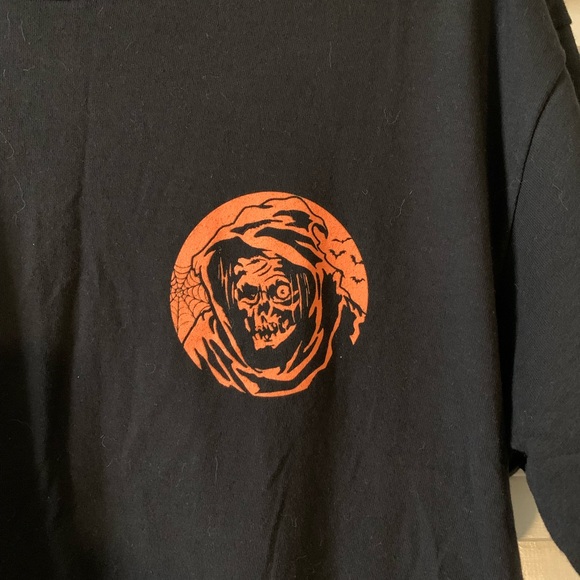 Creepy Co. Halloween tshirt - Picture 3 of 5